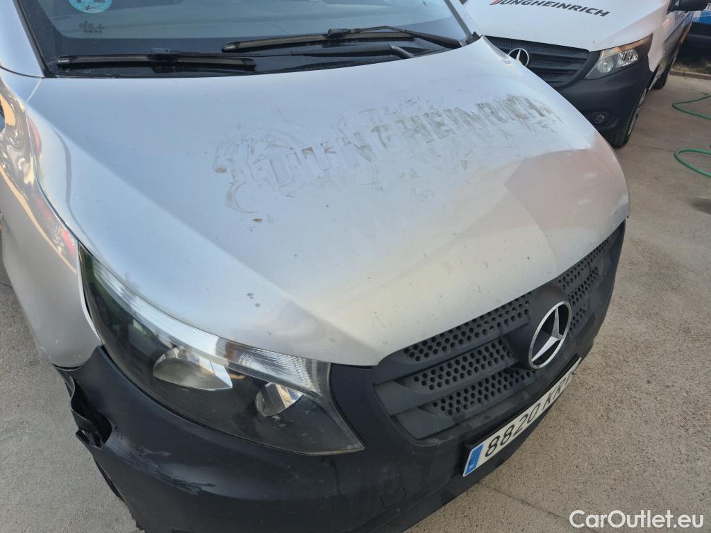  Mercedes  Vito MERCEDES-BENZ  / 2014 / 4P / furgón 111 CDI Larga #20