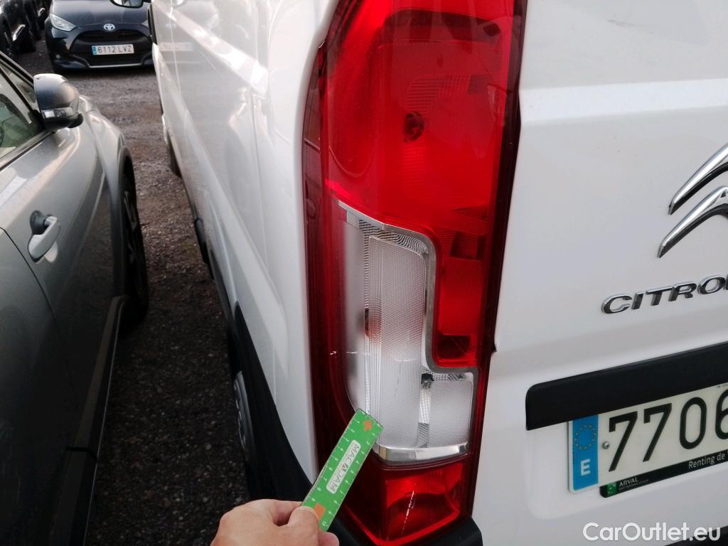  Citroen  Jumper  Furgón Gran Volumen 35 L2H2 BlueHDi 140 Start&Stop BlueHDi Isotermo +  equipo de frio #3