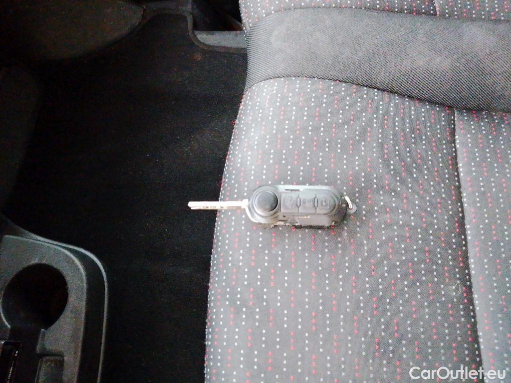  Citroen  Jumper  Furgón Gran Volumen 35 L2H2 BlueHDi 140 Start&Stop BlueHDi Isotermo +  equipo de frio #6