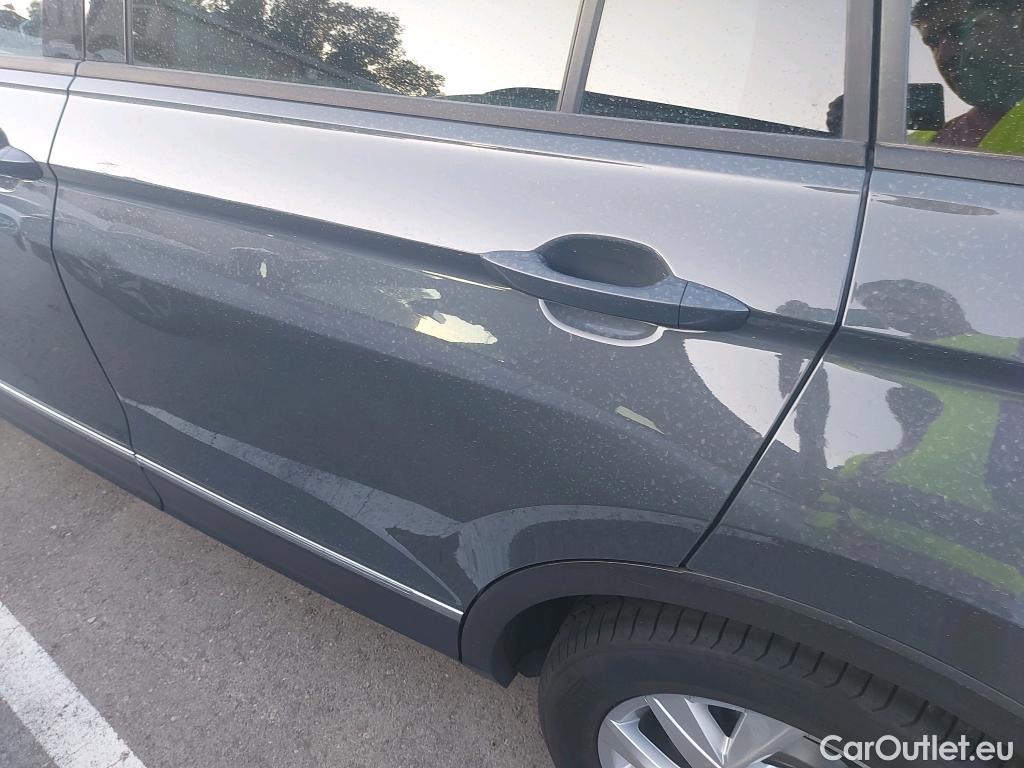  Volkswagen  Tiguan VOLKSWAGEN  / 2020 / 5P / todoterreno Life 2.0 TDI 110kW (150CV) DSG #3