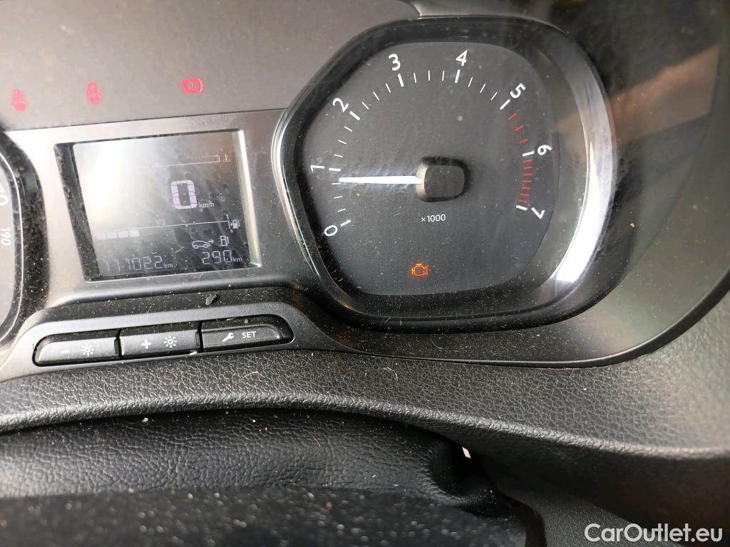  Opel  Vivaro OPEL  / 2019 / 4P / furgón 1.5 Diésel 88kW (120CV) M Std Express  Isotermo con Equipo de frio #34