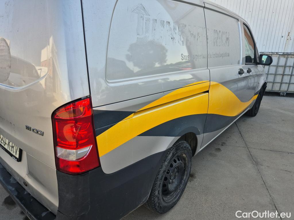  Mercedes  Vito MERCEDES-BENZ  / 2014 / 4P / furgón 111 CDI Larga #19