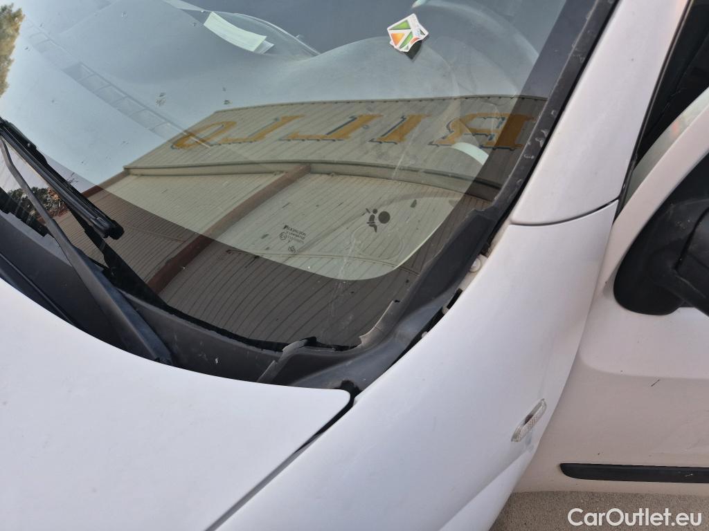  Renault  Kangoo RENAULT  Furgón/2013/3P/furgón derivado de turismo Profesional dCi 66kW (90CV) Euro 6 #57