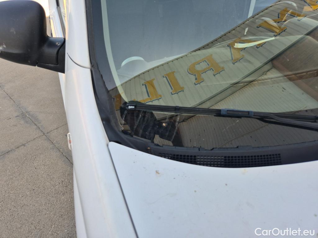  Renault  Kangoo RENAULT  Furgón/2013/3P/furgón derivado de turismo Profesional dCi 66kW (90CV) Euro 6 #59