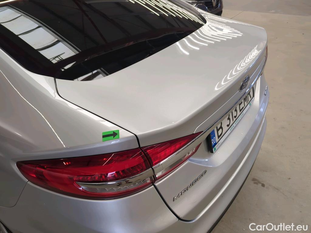  Ford  Mondeo 2.0 Hybrid Titanium ECVT #10
