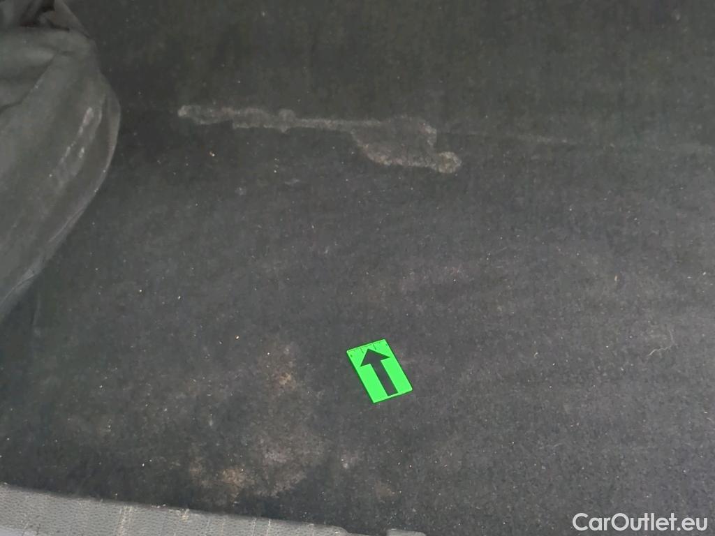  Toyota  Corolla 1.8 Hybrid Business HSD #10