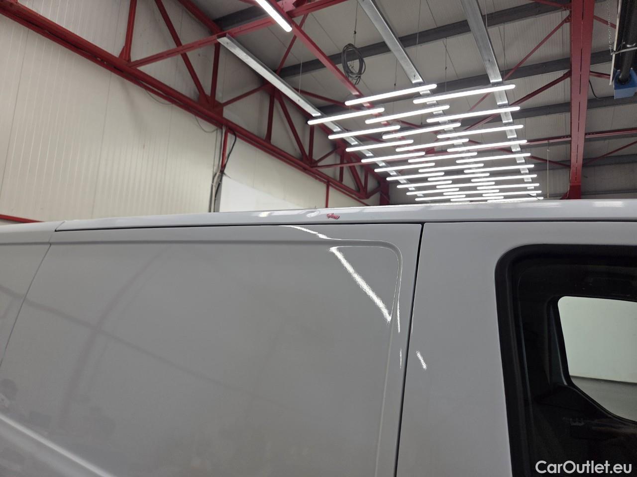 Ford  Transit 2.0 EcoBlue 130CP 300 Trend L2H1 #18