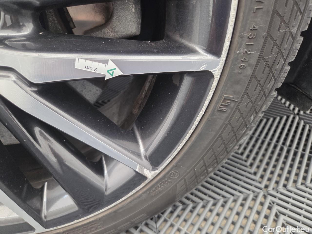  Toyota  Camry 2.5 Hybrid Dynamic E-CVT #13