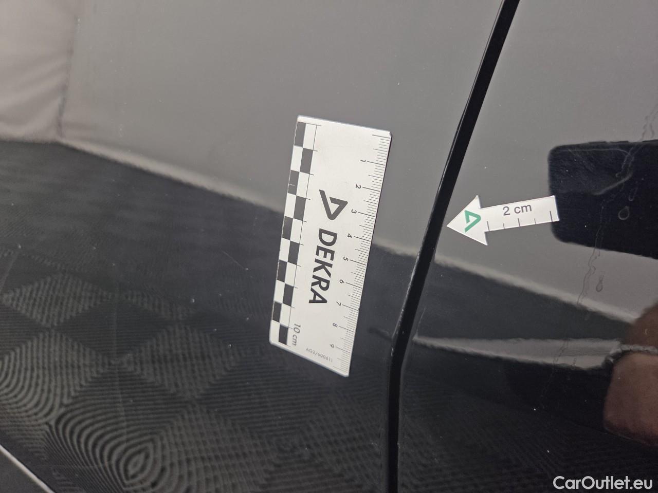  Toyota  Camry 2.5 Hybrid Dynamic E-CVT #2