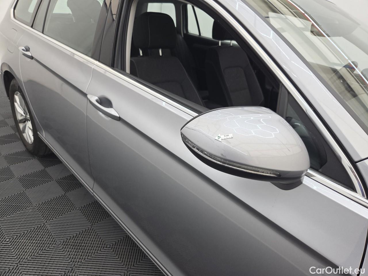  Volkswagen  Passat Var.Comfortline 2.0 TDI DSG 150 CP #22