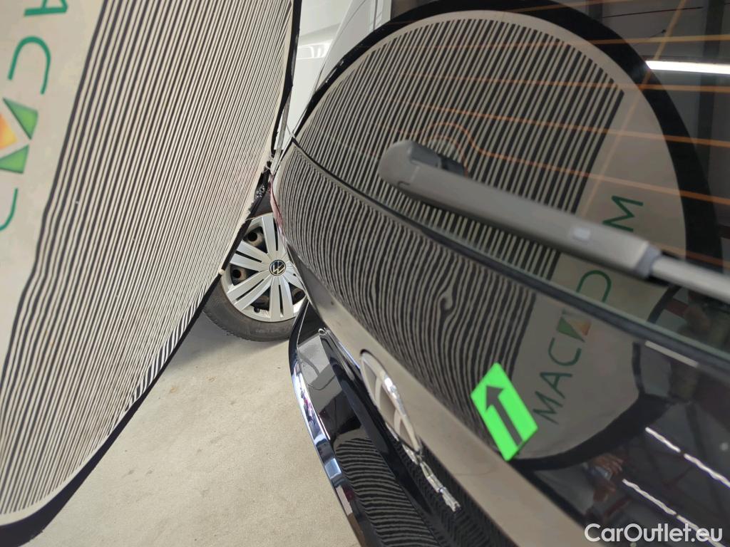  Volkswagen  Golf  Life 1.0 eTSI DSG mild-Hybrid #8