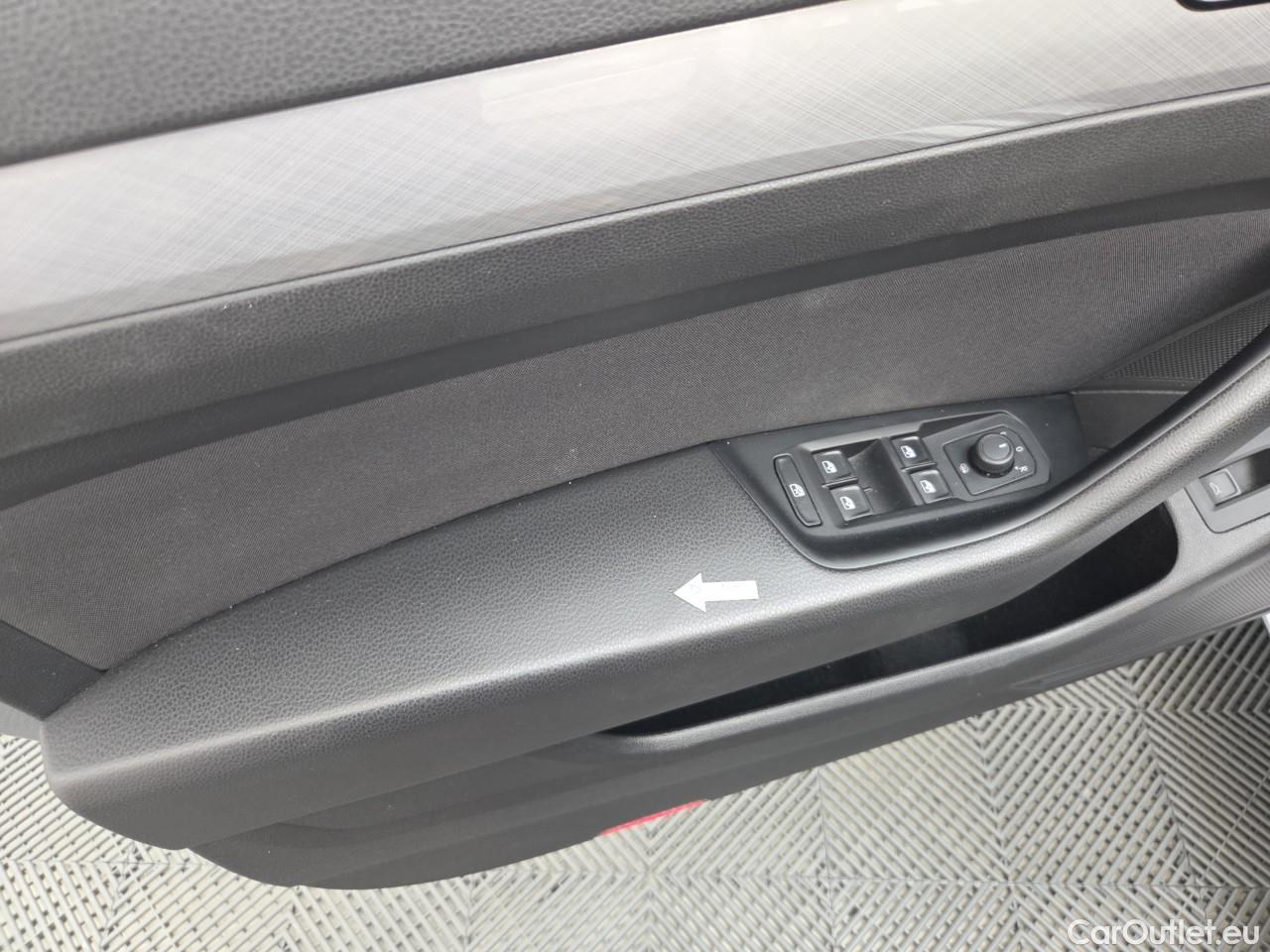  Volkswagen  Passat Var.Comfortline 2.0 TDI DSG 150 CP #36