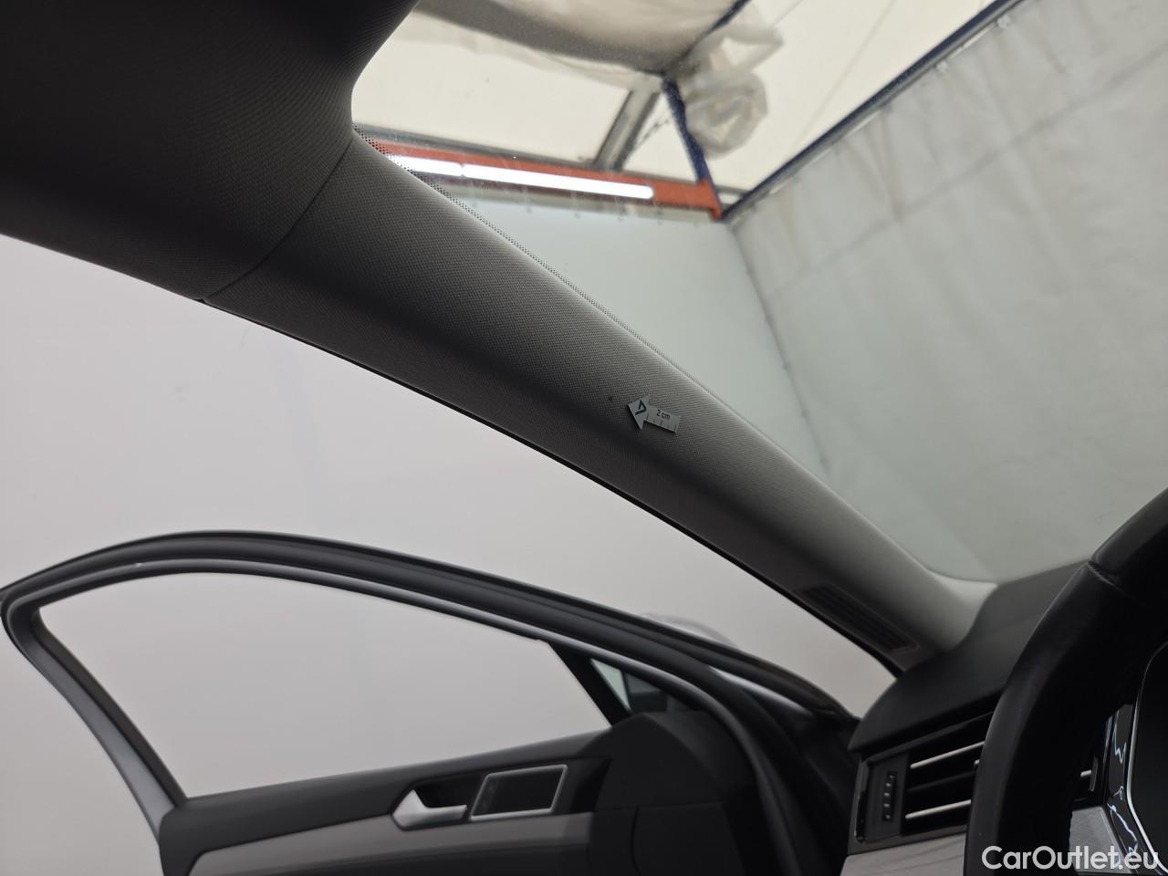  Volkswagen  Passat Var.Comfortline 2.0 TDI DSG 150 CP #38