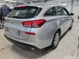 i30