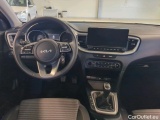  KIA  Cee'd KIA  SW 1.5 T-GDI 140KM 6MT M 5d #7