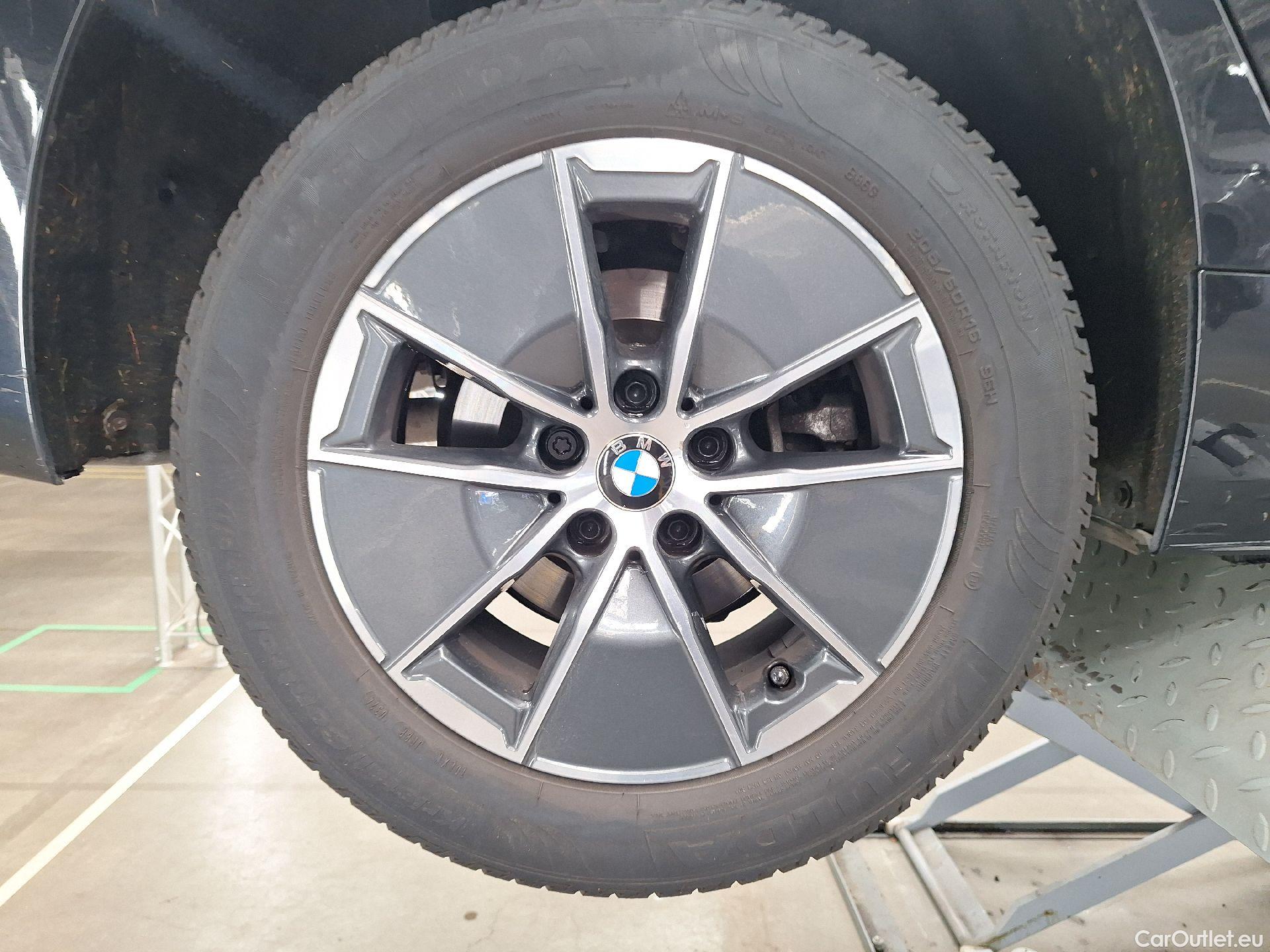  Bmw  Serie 3 BMW, 3-serie '18, BMW 3 Reeks Berline 318dA (100 kW) 4d #35