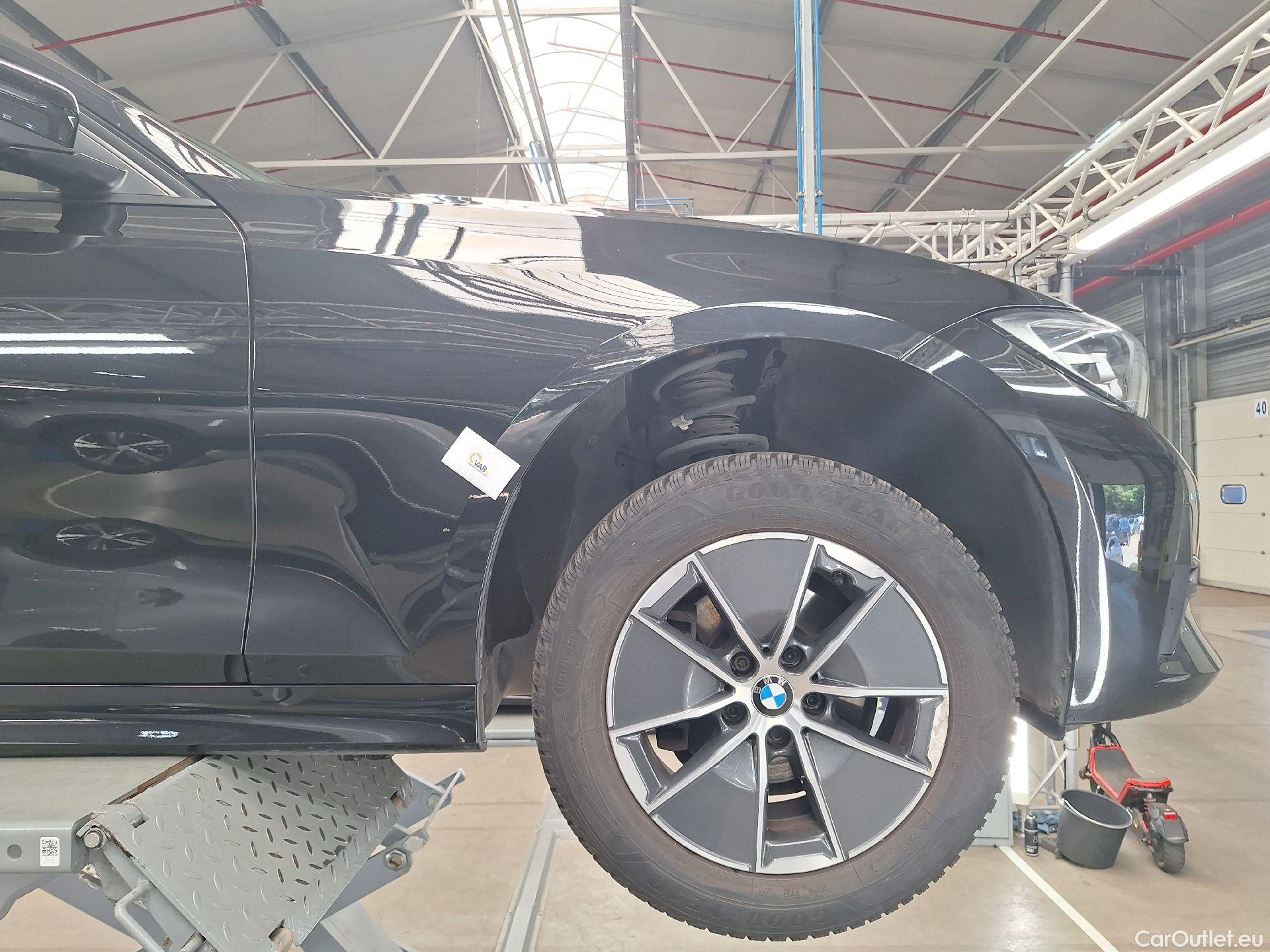  Bmw  Serie 3 BMW, 3-serie '18, BMW 3 Reeks Berline 318dA (100 kW) 4d #39