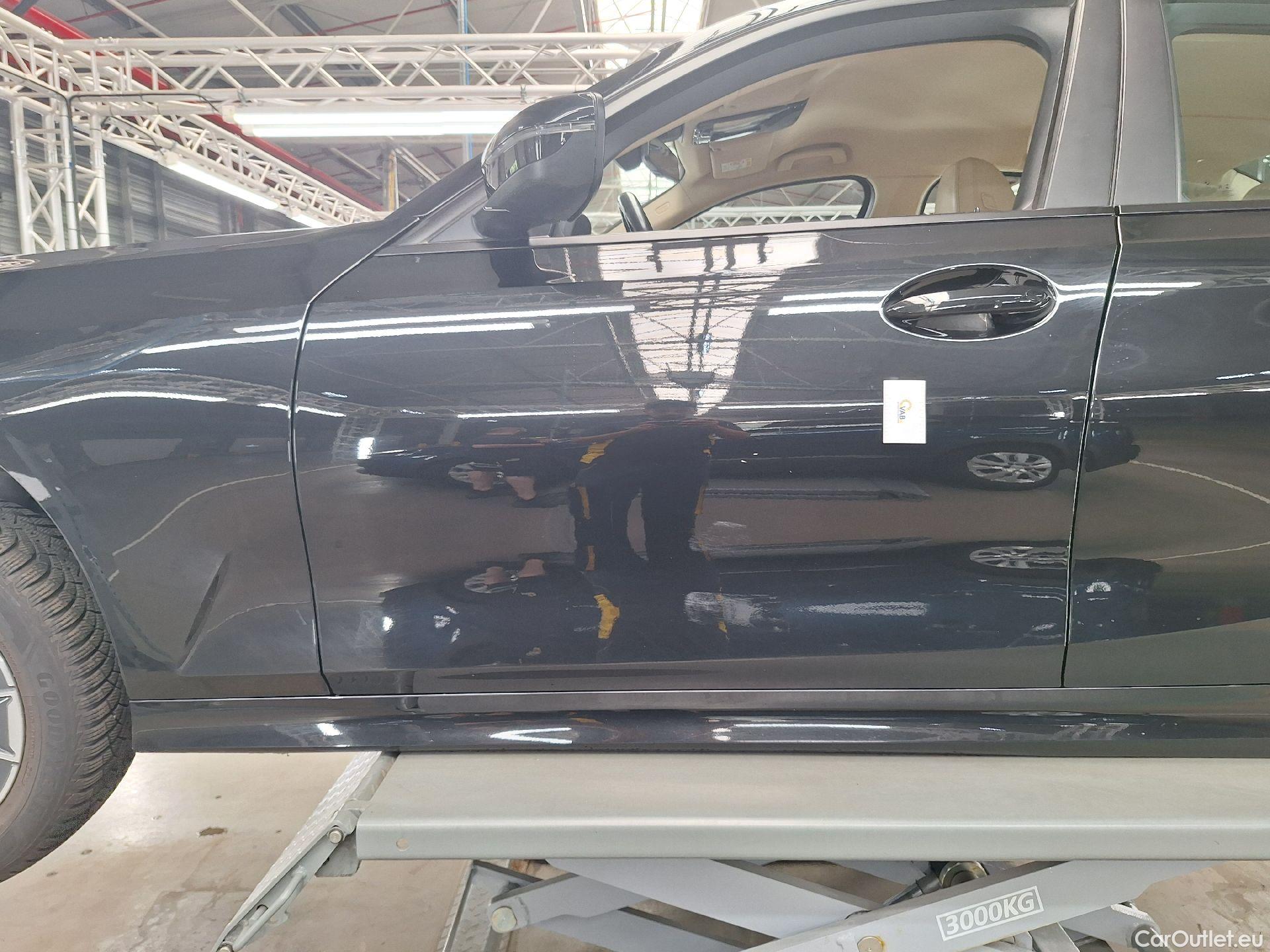  Bmw  Serie 3 BMW, 3-serie '18, BMW 3 Reeks Berline 318dA (100 kW) 4d #11