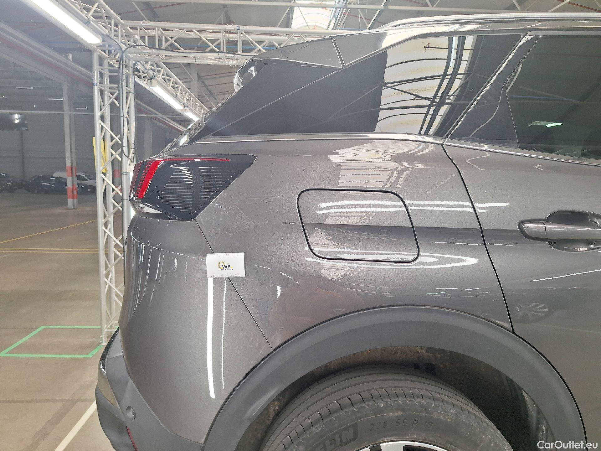  Peugeot  3008 Peugeot,  '16, Peugeot  1.5 BlueHDi 96kW S&S EAT8 GT Line 5d #12