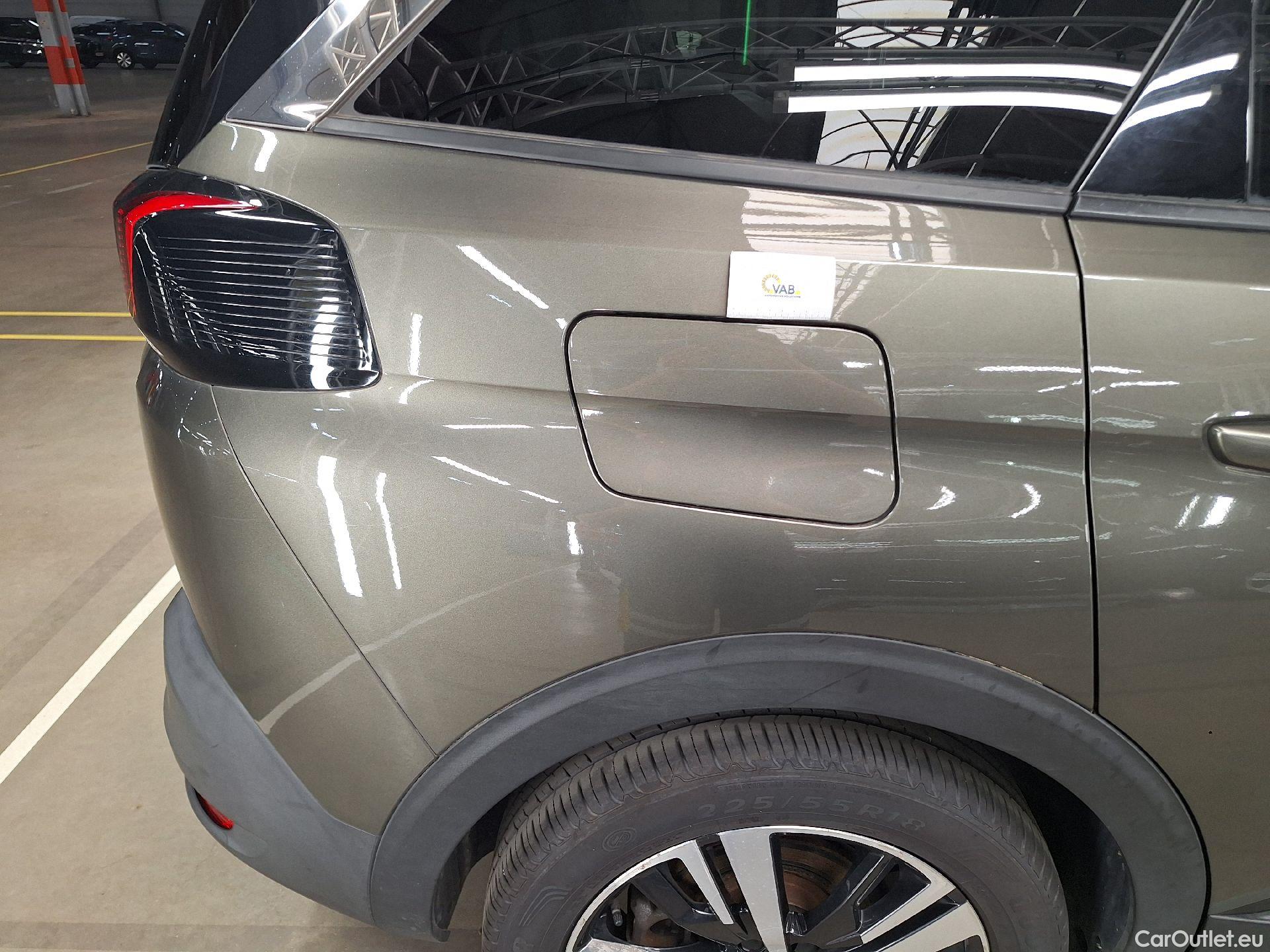  Peugeot  5008 Peugeot,  '16, Peugeot  1.5 BlueHDi 96kW S&S Allure 5d 7pl #14