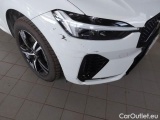  Volvo  XC60 VOLVO  / 2021 / 5P / SUV B4 D AUTOMATICO R-DESIGN #28