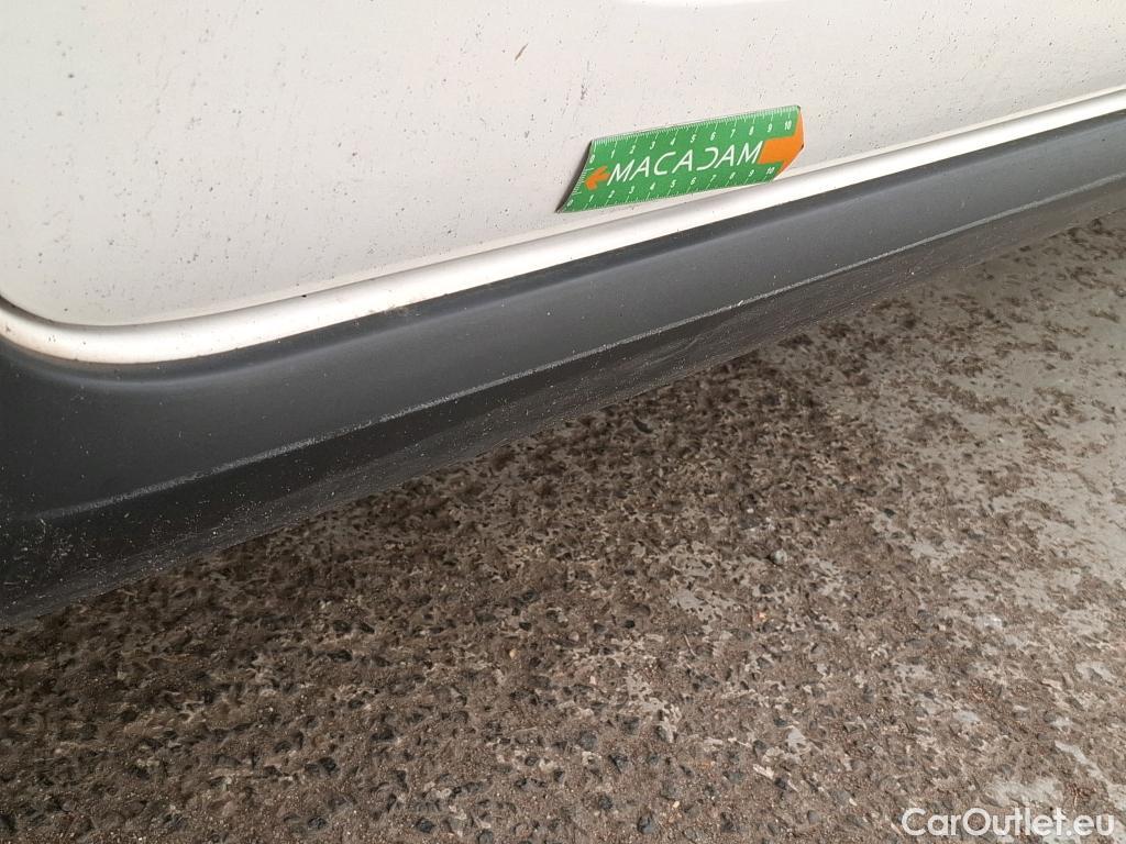  Citroen  C3 CITROEN  Société / 2020 / 5P / Berline PureTech 83 S&S BVM Feel Business R #68