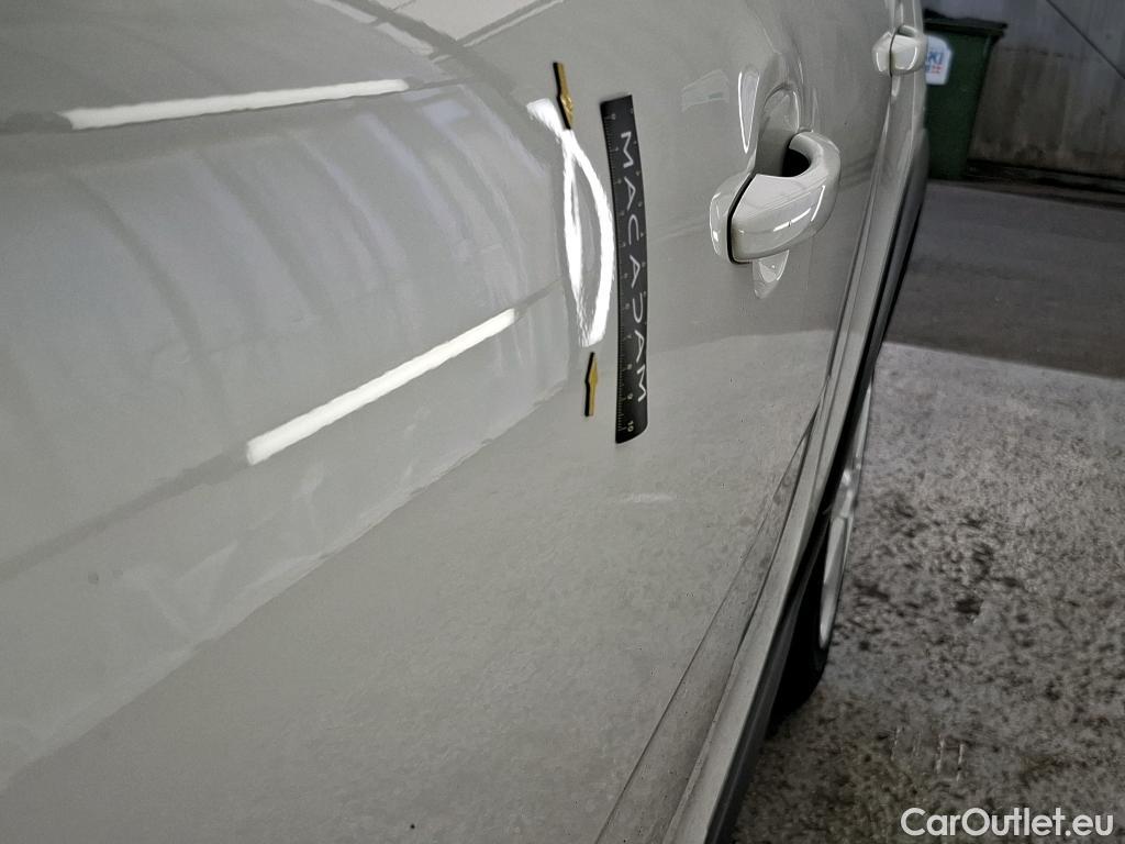  Citroen  C3 CITROEN  Société / 2020 / 5P / Berline PureTech 83 S&S BVM Feel Business R #4
