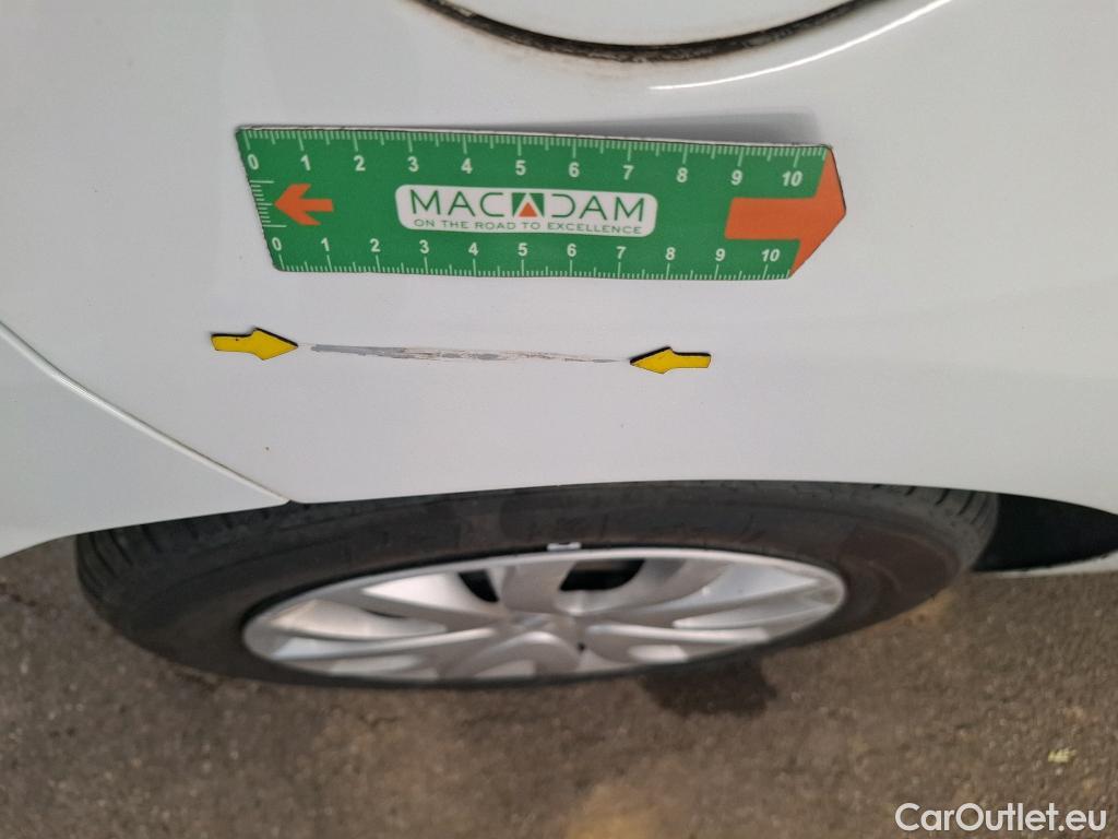  Renault  Clio RENAULT  Société VU 5p Berline Air Medianav dCi 90 #34