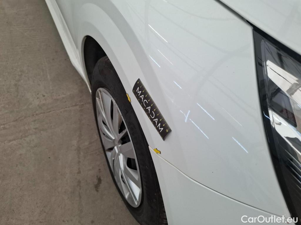 Peugeot  208  Premium 1.5 HDi 100CV BVM6 E6d #8