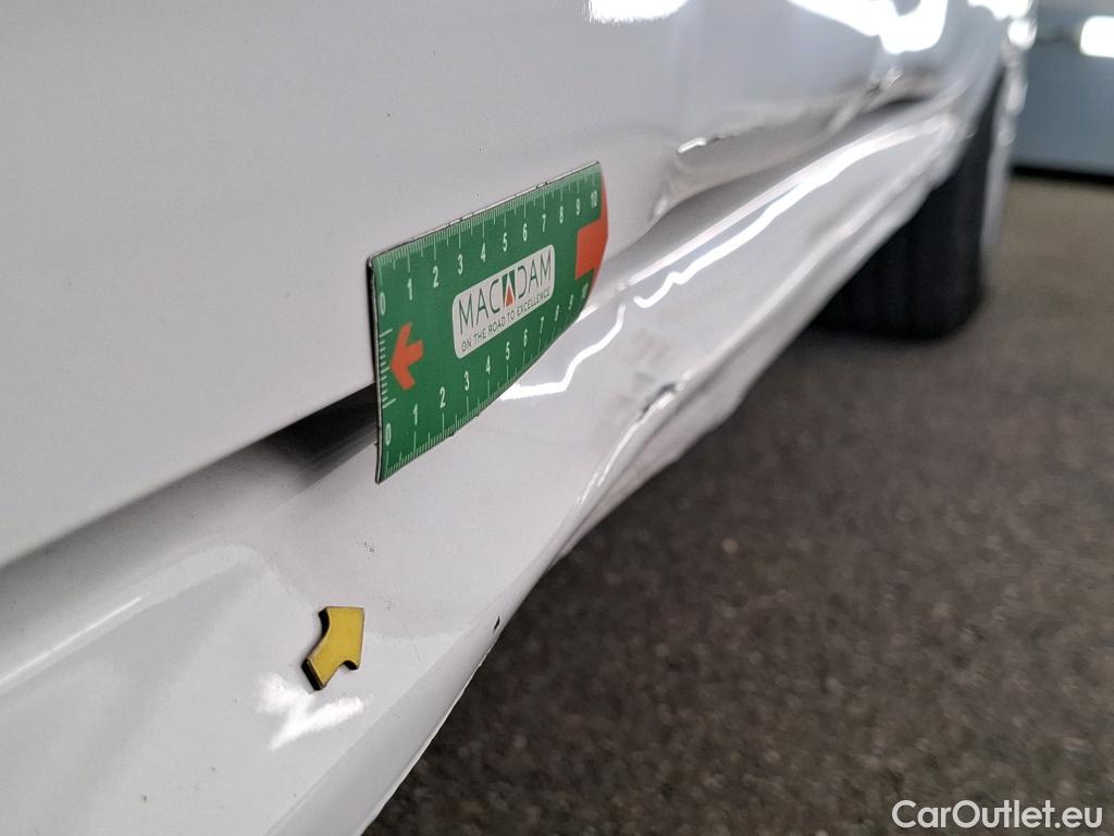  Peugeot  208  Premium 1.5 HDi 100CV BVM6 E6d #2