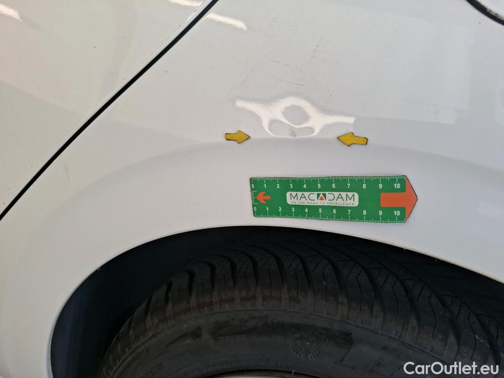  Peugeot  208  Affaire Premium 1.6 HDi 75CV BVM5 E6 #6