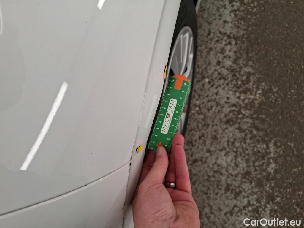  Peugeot  208  Affaire Premium Pack 1.6 HDi 100CV BVM5 E6 #5