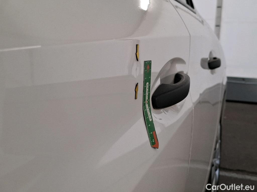  Peugeot  208  Premium 1.5 HDi 100CV BVM6 E6d #53