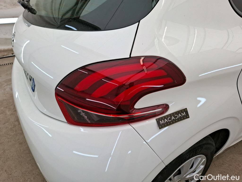  Peugeot  208  Affaire Premium Pack 1.5 HDi 100CV BVM5 E6dT #35