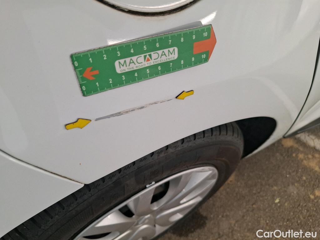  Renault  Clio RENAULT  Société VU 5p Berline Air Medianav dCi 90 #33