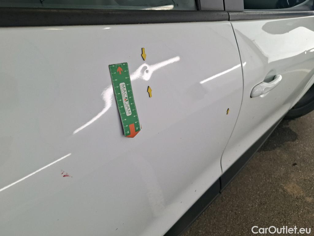  Renault  Clio RENAULT  Société VU 5p Berline Air Medianav dCi 90 #16