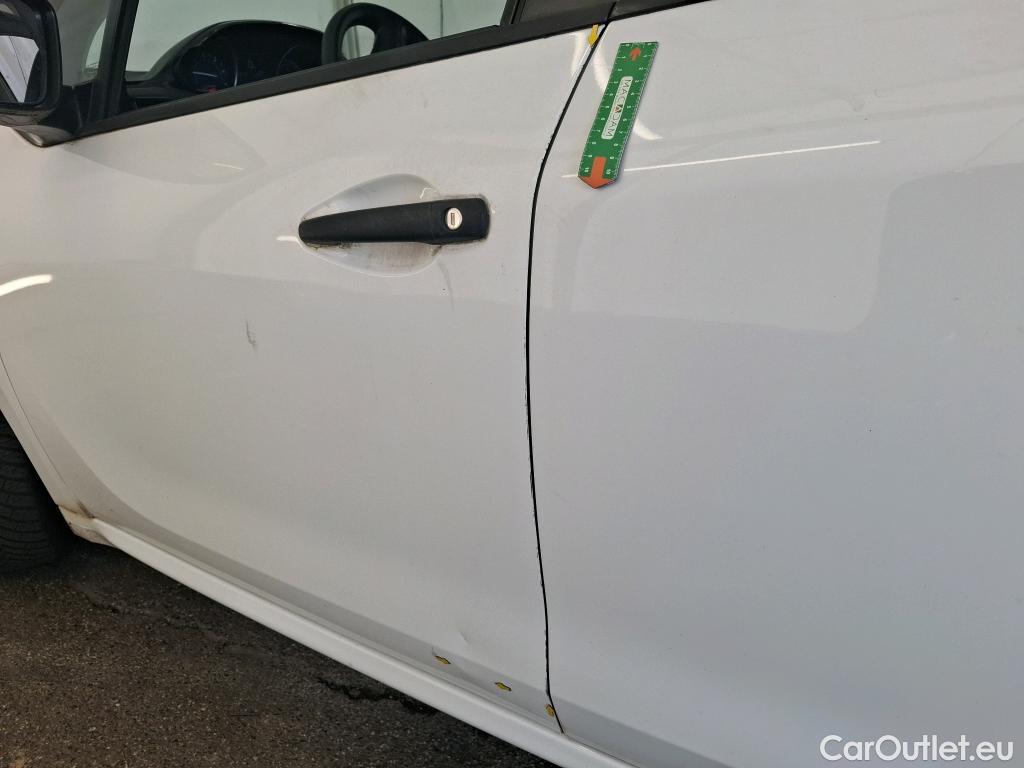  Peugeot  208  Affaire Premium 1.6 HDi 75CV BVM5 E6 #14