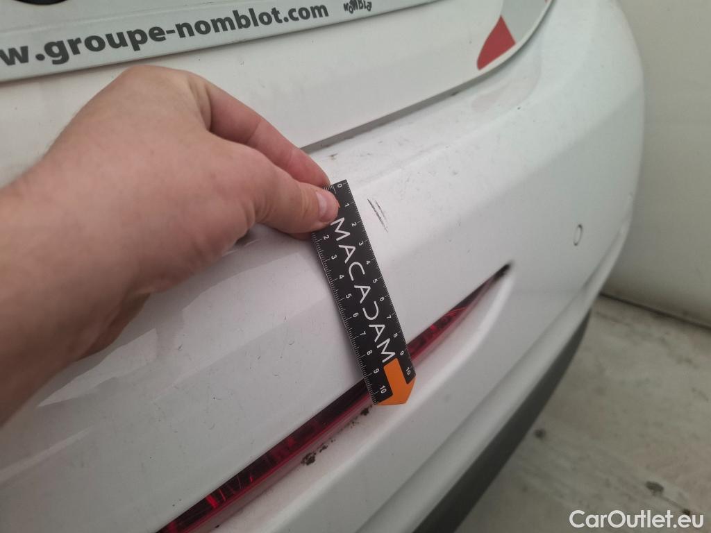  Peugeot  208  Affaire Premium Pack 1.2 80CV BVM5 E6dT #18