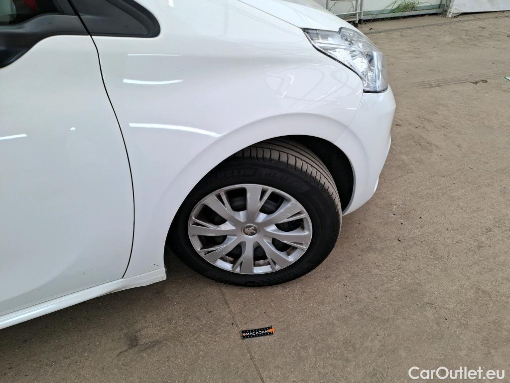  Peugeot  208  Affaire Premium Pack 1.5 HDi 100CV BVM5 E6dT #27