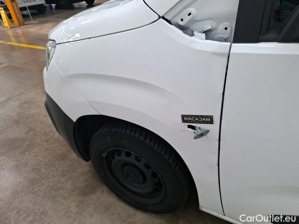  Citroen  Berlingo  Fourgon Driver M 650 1.5 BlueHDi 100CV BVM6 E6d #28