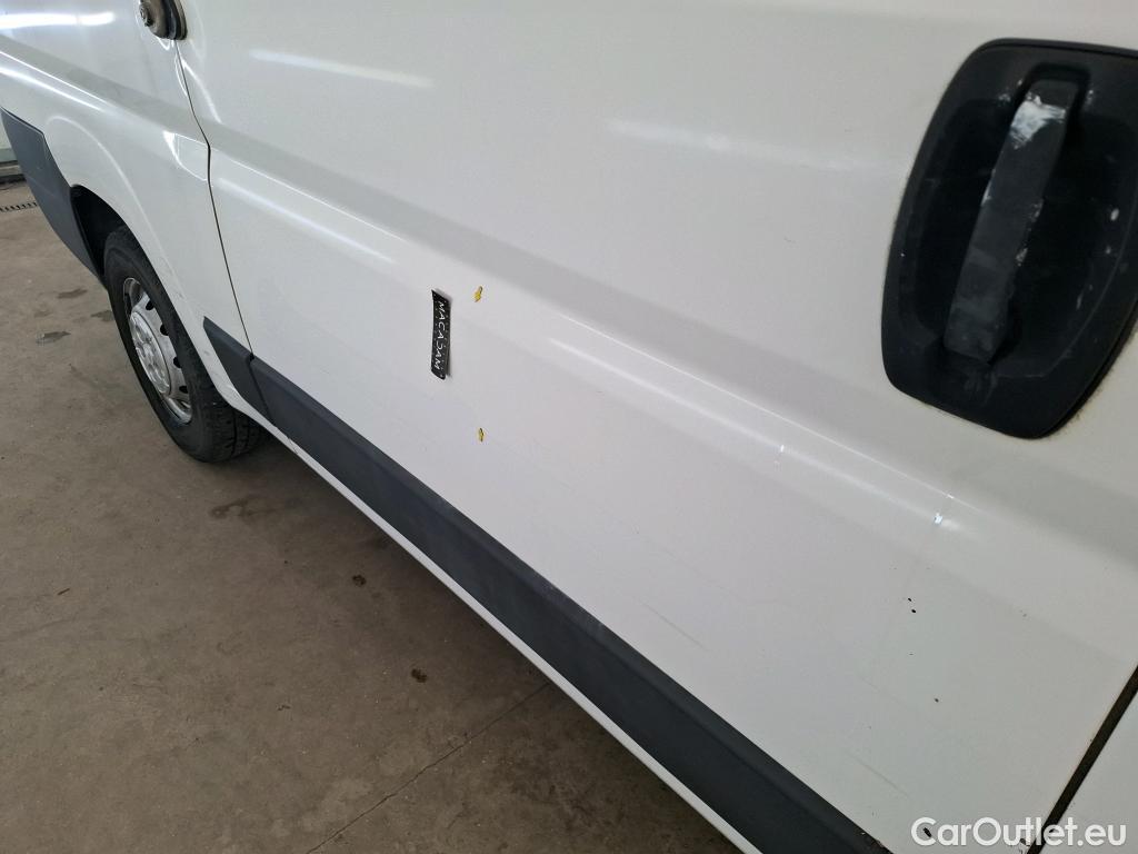 Citroen  Jumper CITROEN  / 2014 / 4P / Fourgon tôlé 33 L2H2 BlueHDi 110 BVM6 Club #28