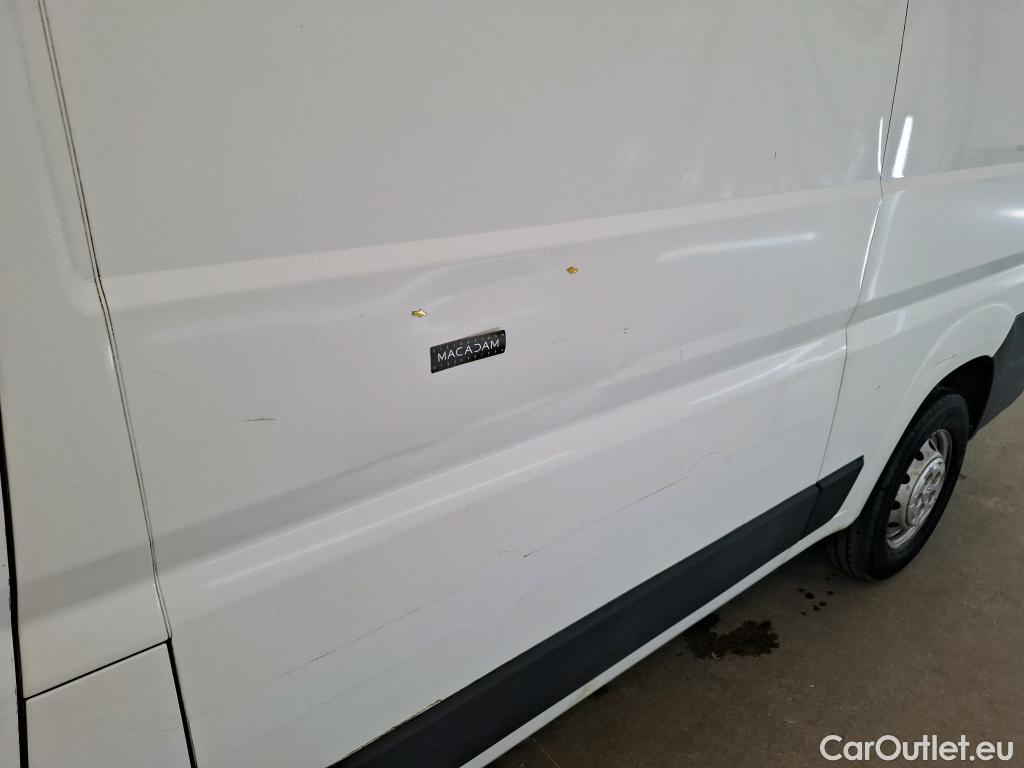  Citroen  Jumper CITROEN  / 2014 / 4P / Fourgon tôlé 33 L2H2 BlueHDi 110 BVM6 Club #1