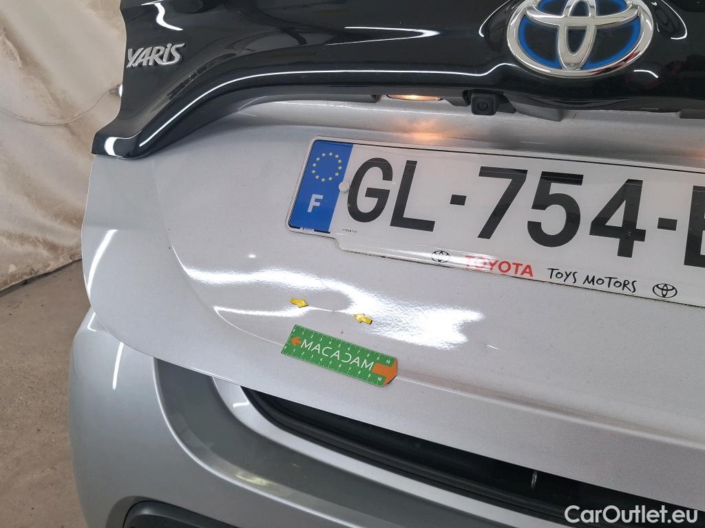  Toyota  Yaris  Hybride Affaires / 2019 / 5P / Berline 1.5 Hybride 116h Dynamic Business  #18