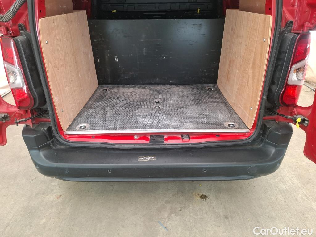 Citroen  Berlingo  Fourgon Driver M 650 1.2 PureTech 130CV BVA8 E6d #4
