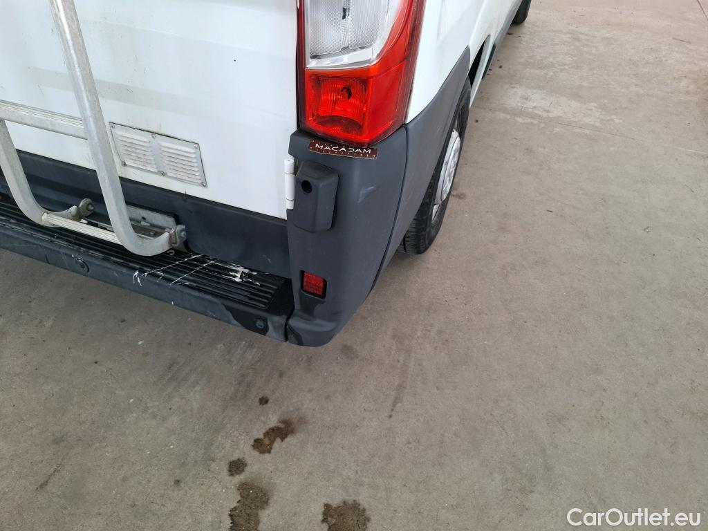  Citroen  Jumper CITROEN  / 2014 / 4P / Fourgon tôlé 33 L2H2 BlueHDi 110 BVM6 Club #67