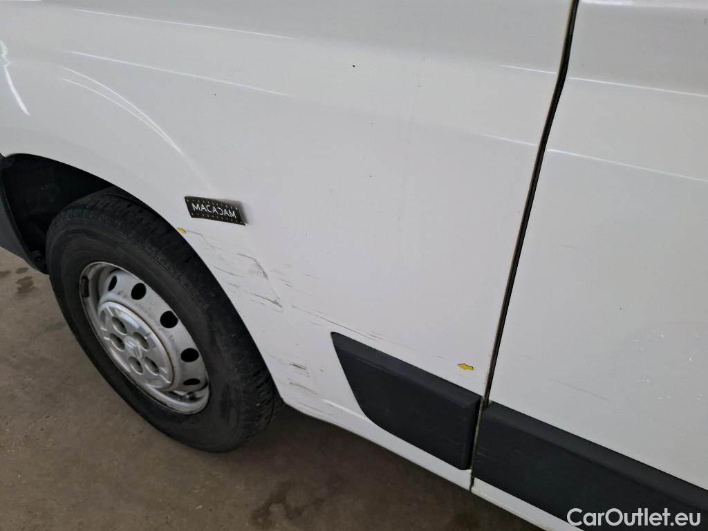  Citroen  Jumper CITROEN  / 2014 / 4P / Fourgon tôlé 33 L2H2 BlueHDi 110 BVM6 Club #20