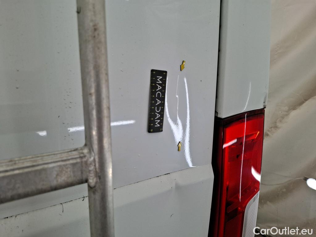  Citroen  Jumper CITROEN  / 2014 / 4P / Fourgon tôlé 33 L2H2 BlueHDi 110 BVM6 Club #26