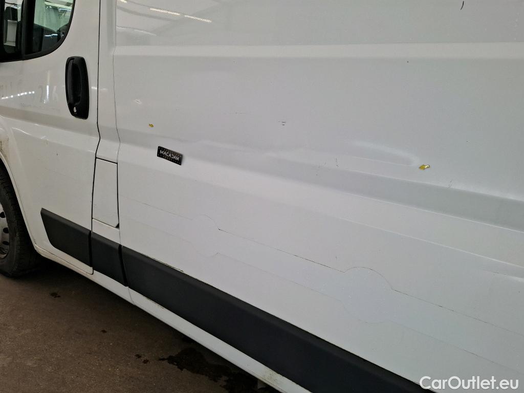  Citroen  Jumper CITROEN  / 2014 / 4P / Fourgon tôlé 33 L2H2 BlueHDi 110 BVM6 Club #3