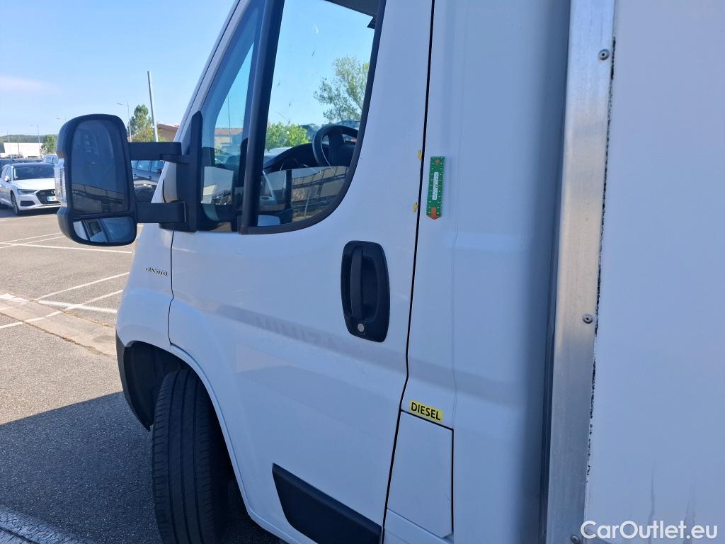  Fiat  Ducato FIAT  SC  2014  2P  Châssis cabine 35 L 23 Multijet 140 Pack Pro Nav #45