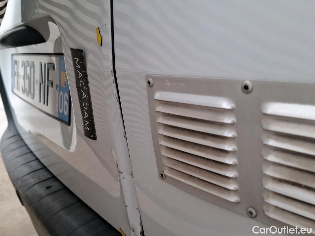  Renault  Kangoo  Express Maxi Extra (Série Spéciale) 1.5 dCi 90CV BVM5 E6 #23